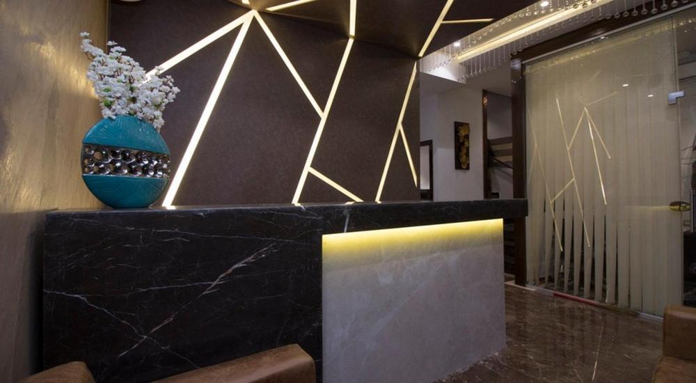 Hotel Meriton Mumbai International Airport T-2 Exterior foto